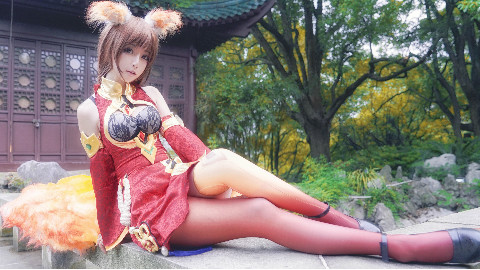 【王者荣耀cosplay】神还原的养眼妹子